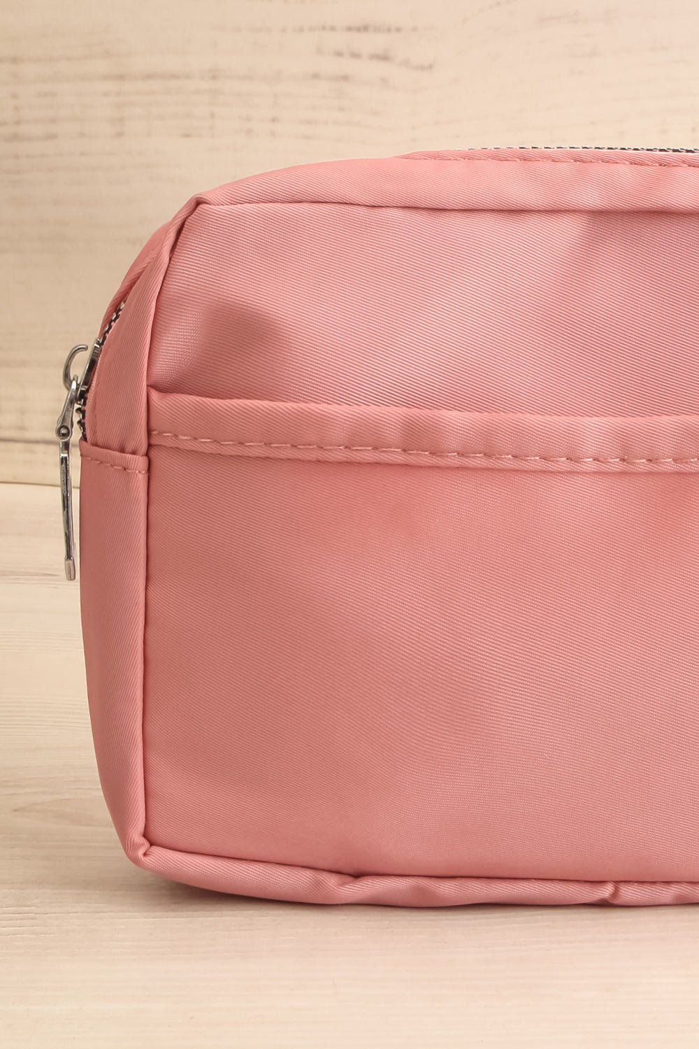 Tumkur Pink Adjustable Belt Bag | La petite garçonne front close-up