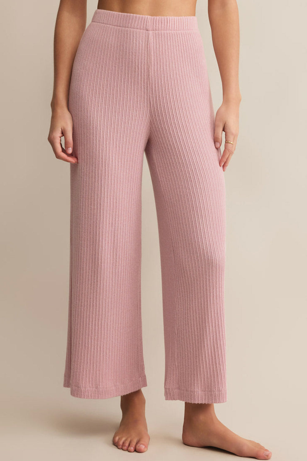 Tunis Pink Ribbed Knit Pants | La petite garçonne front model
