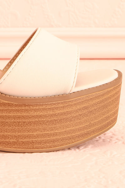 Turbo Ivory Heeled Wooden Platform Sandals | Boutique 1861 side front close-up