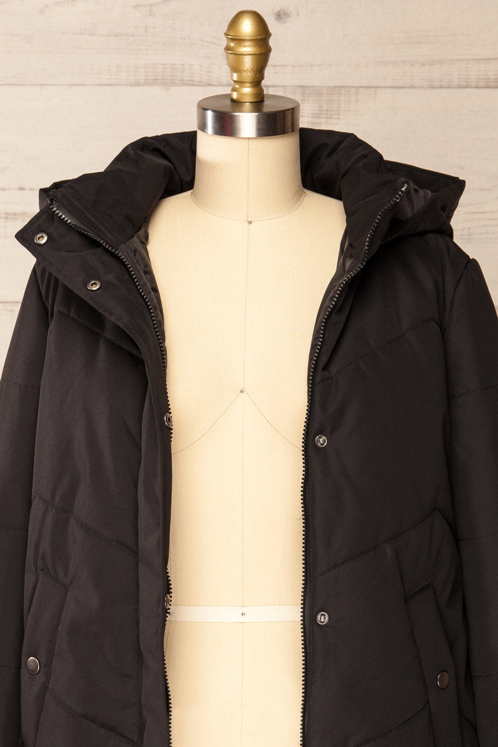 Tuvalu Black Quilted Coat w/ Side Vents | La petite garçonne open close-up