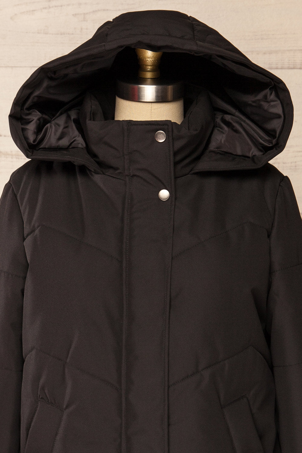 Tuvalu Black Quilted Coat w/ Side Vents | La petite garçonne hood