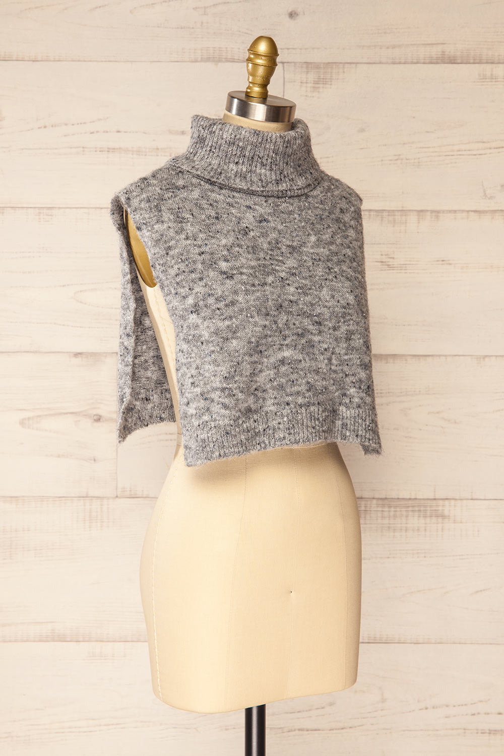Tyrol Grey Soft Knitted Pullover Scarf | La petite garçonne side view