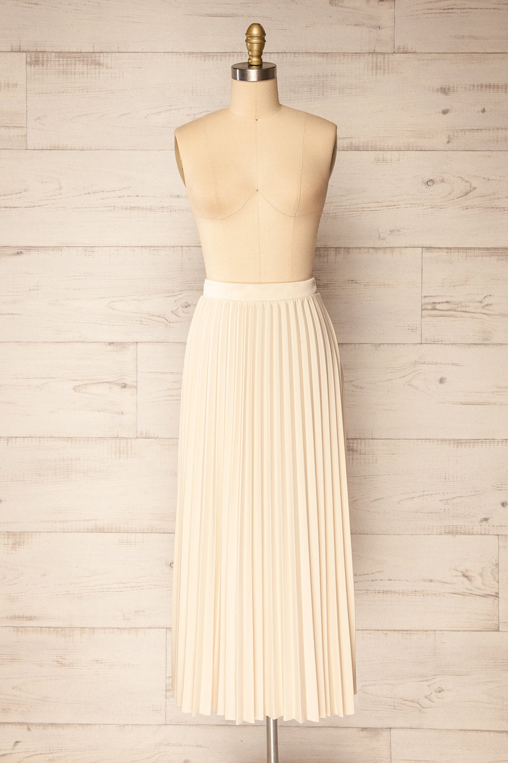 Vaduz Beige Pleated Maxi Skirt | La petite garçonne front view