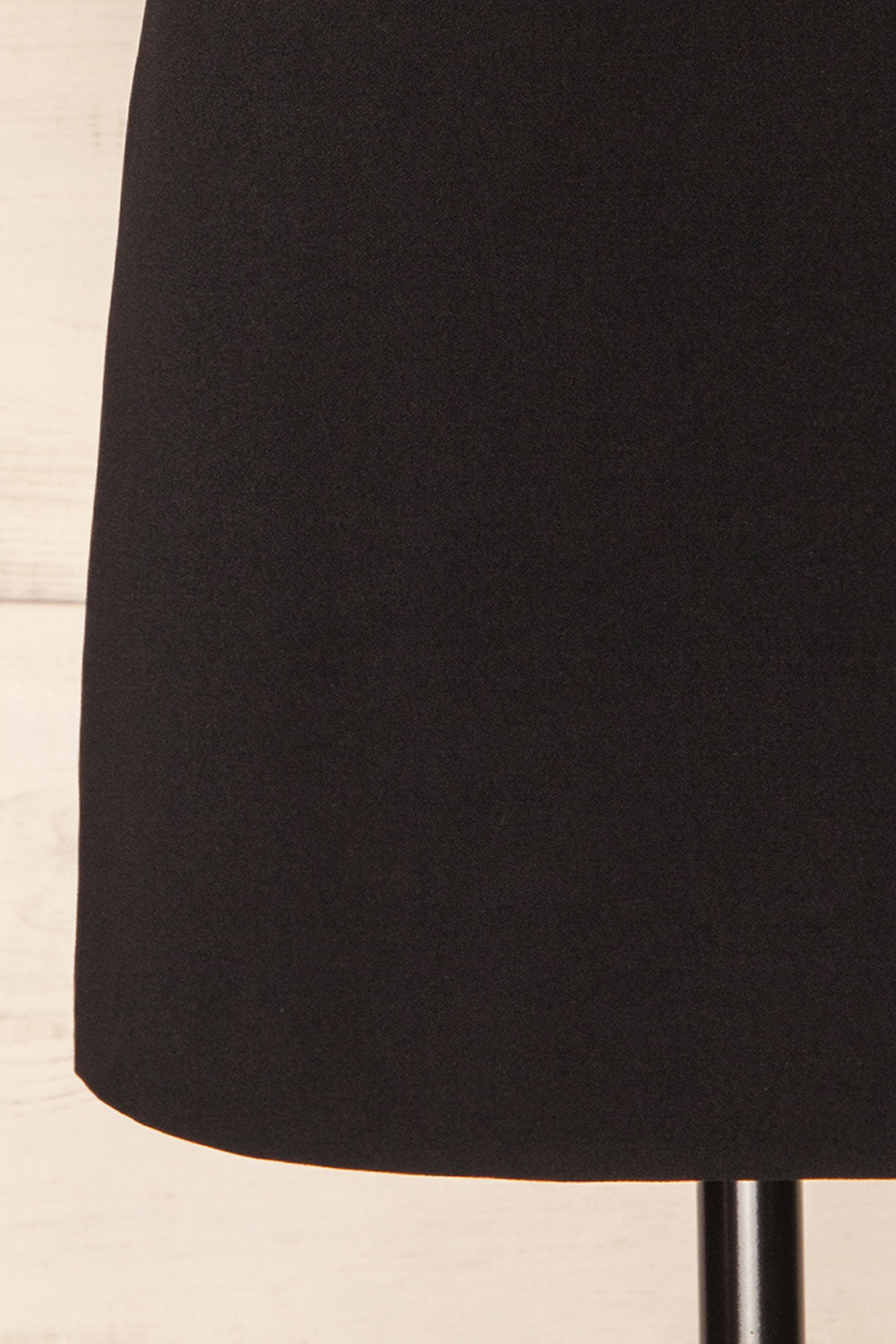 Vailoa Black Short A-Line Skirt | La petite garçonne bottom