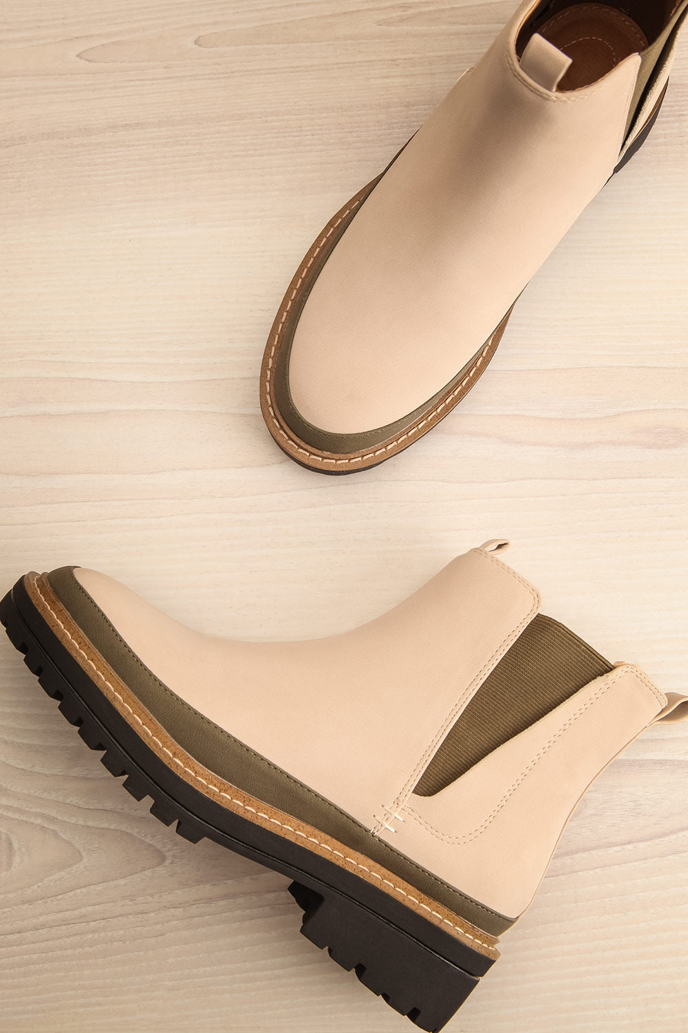 Valenttia Beige Chelsea Faux-Leather Boots | La petite garçonne flat view