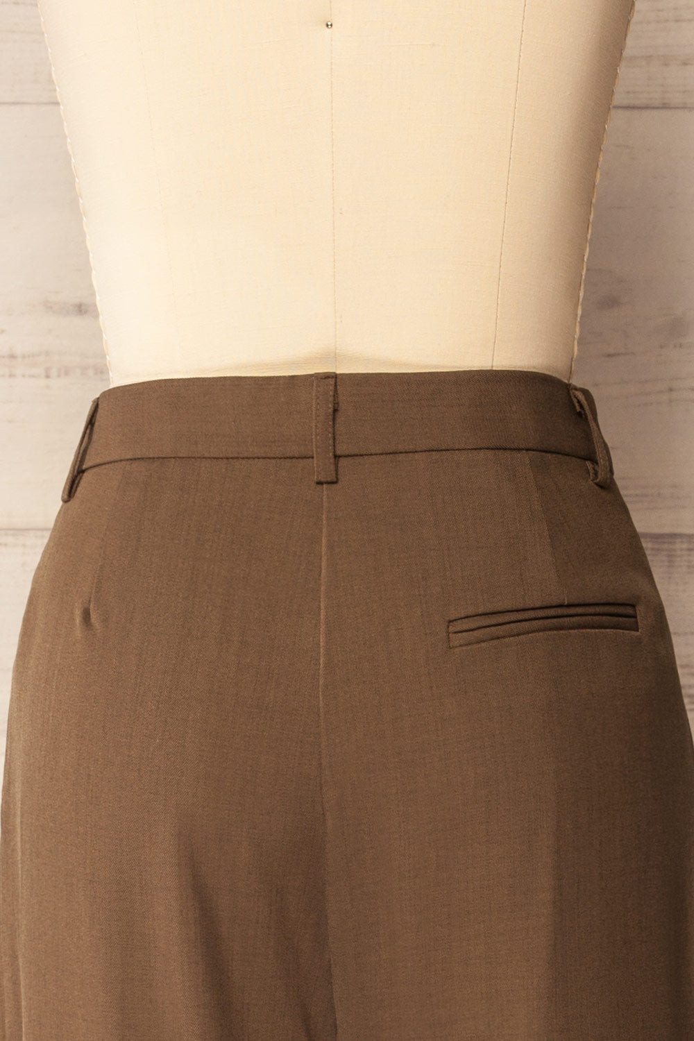 Varsovie Brown High-Waisted Straight Leg Pants | La petite garçonne back