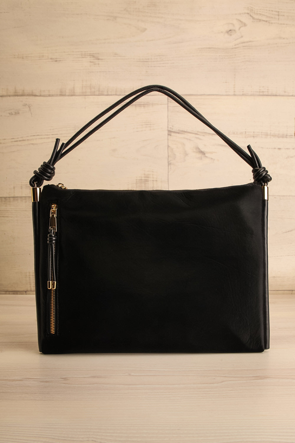 Venicia Black Glossy Shoulder Bag | La petite garçonne front