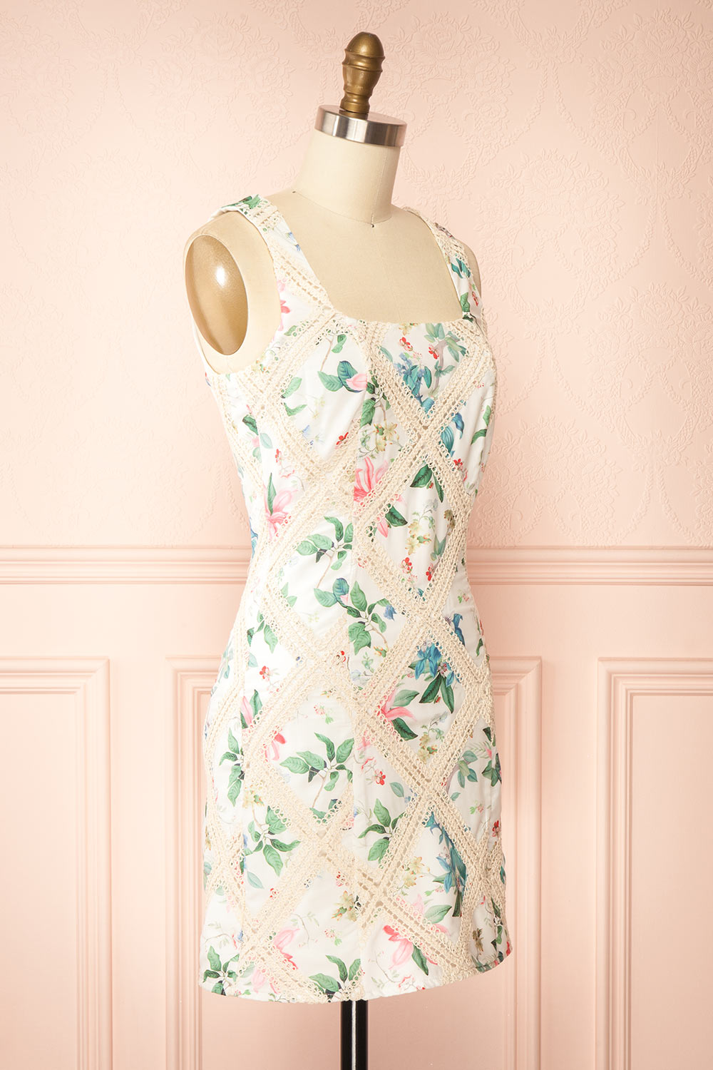 Veraya Short White Floral Dress w/ Lace Detailing | Boutique 1861 side view