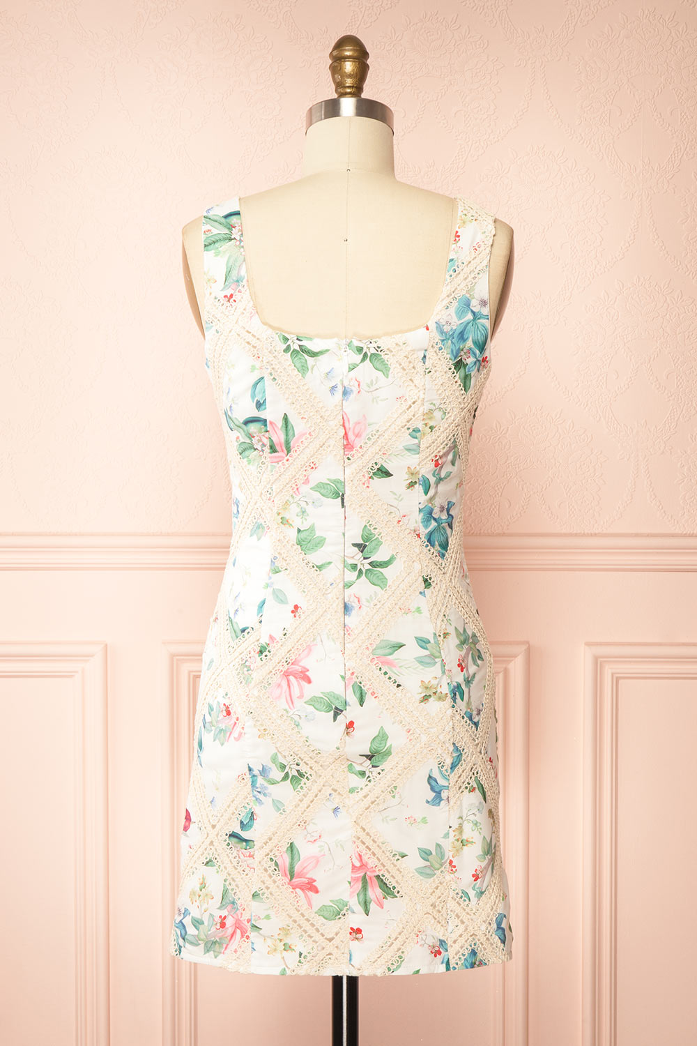 Veraya Short White Floral Dress w/ Lace Detailing | Boutique 1861 back view