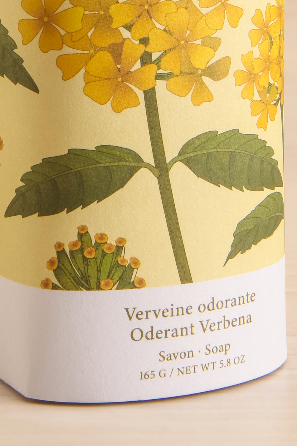 Odorant Verbena Soap by Theorie Botanique | Maison garçonne box close-up