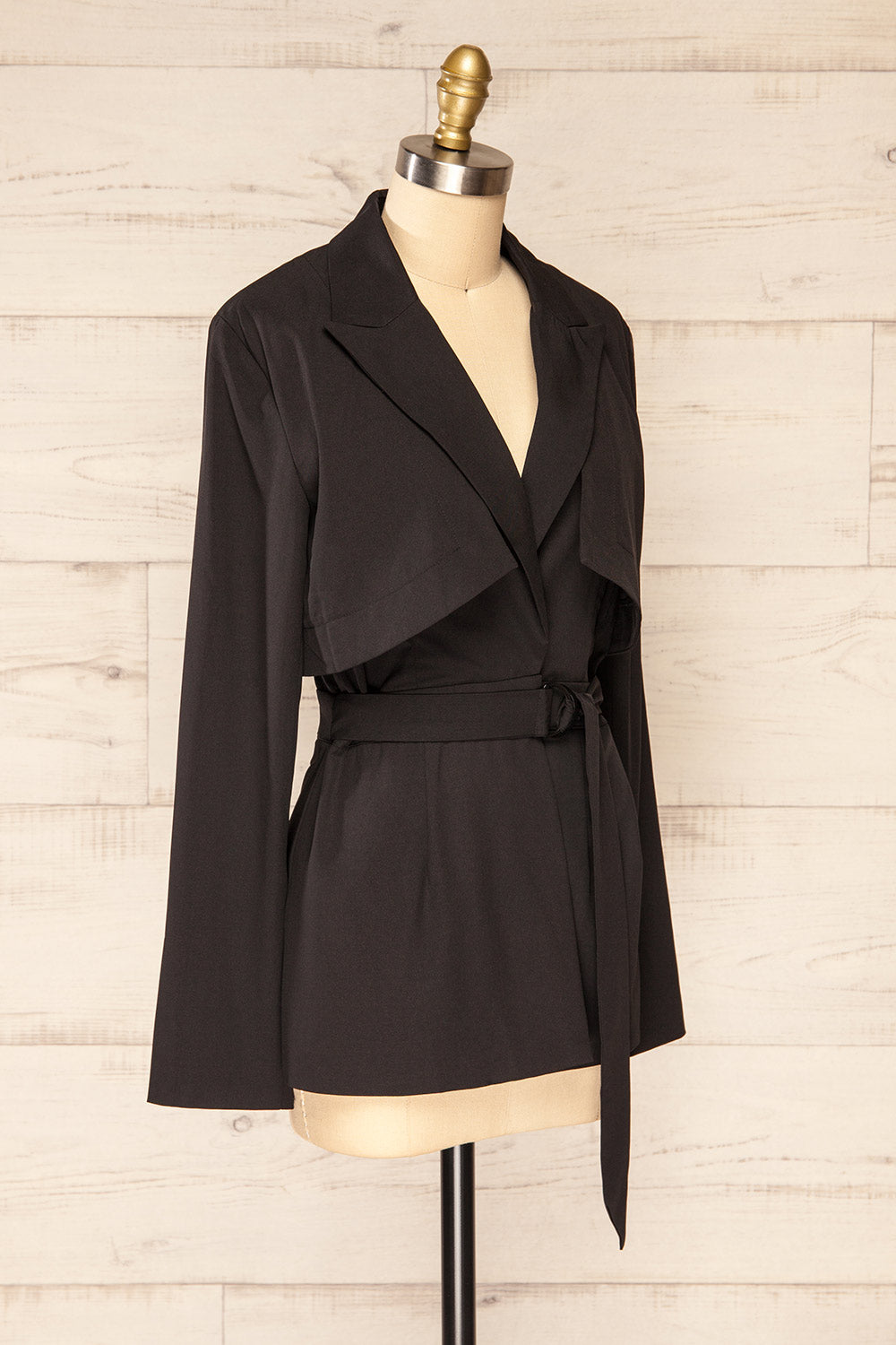 Vientiane Black Belted Blazer | La petite garçonne side view
