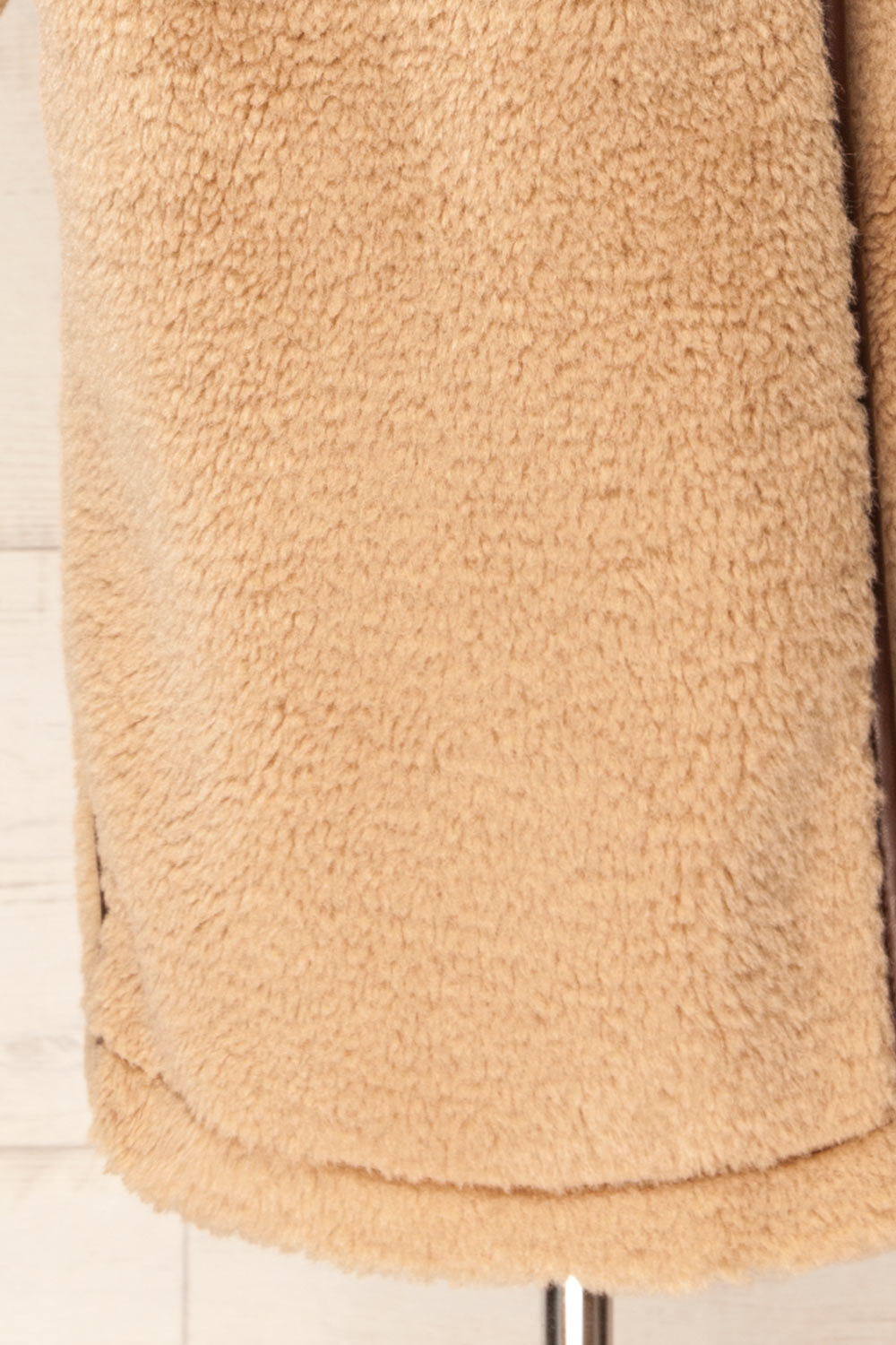 Warwick Beige Button-Up Teddy Coat | La petite garçonne bottom