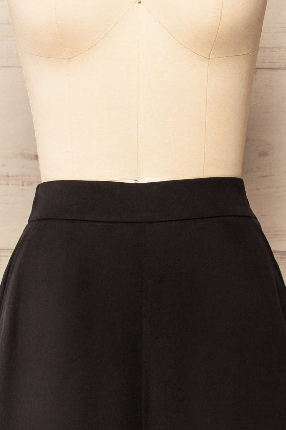 Waterville Cropped Black Wide-Leg Pants | La petite garçonne front