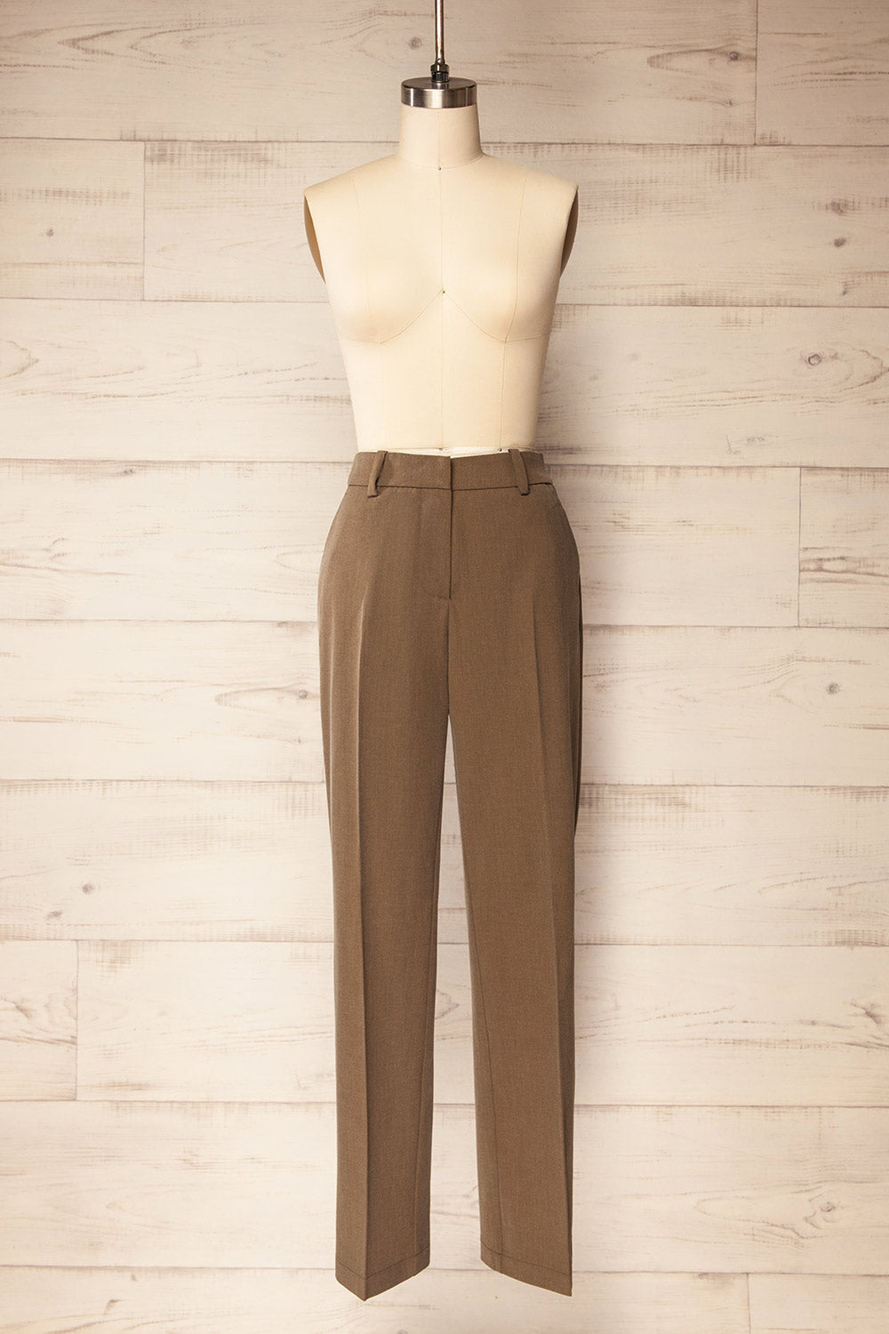 Winton Brown Tailored Pants | La petite garçonne front view