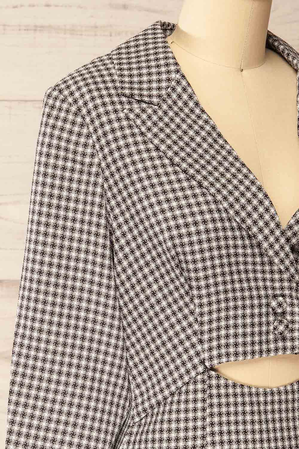 Worcester Short Gingham Blazer Dress | La petite garçonne side