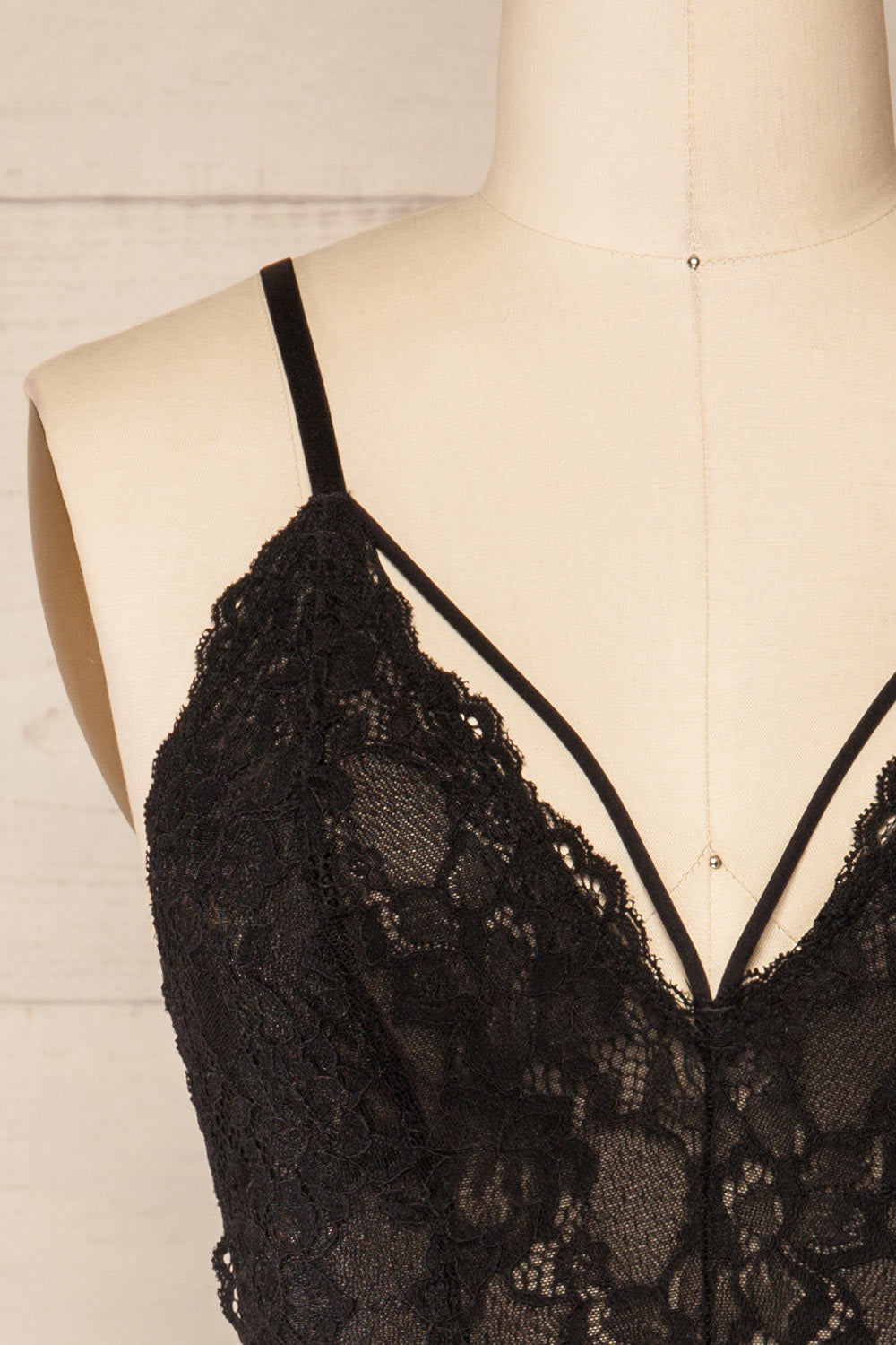 Xalapa Black Lace Lingerie Bodysuit | La petite garçonne front