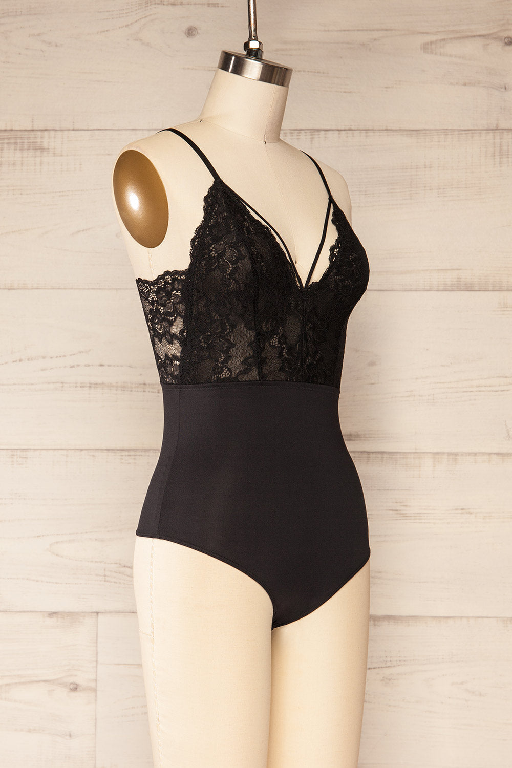 Xalapa Black Lace Lingerie Bodysuit | La petite garçonne side view