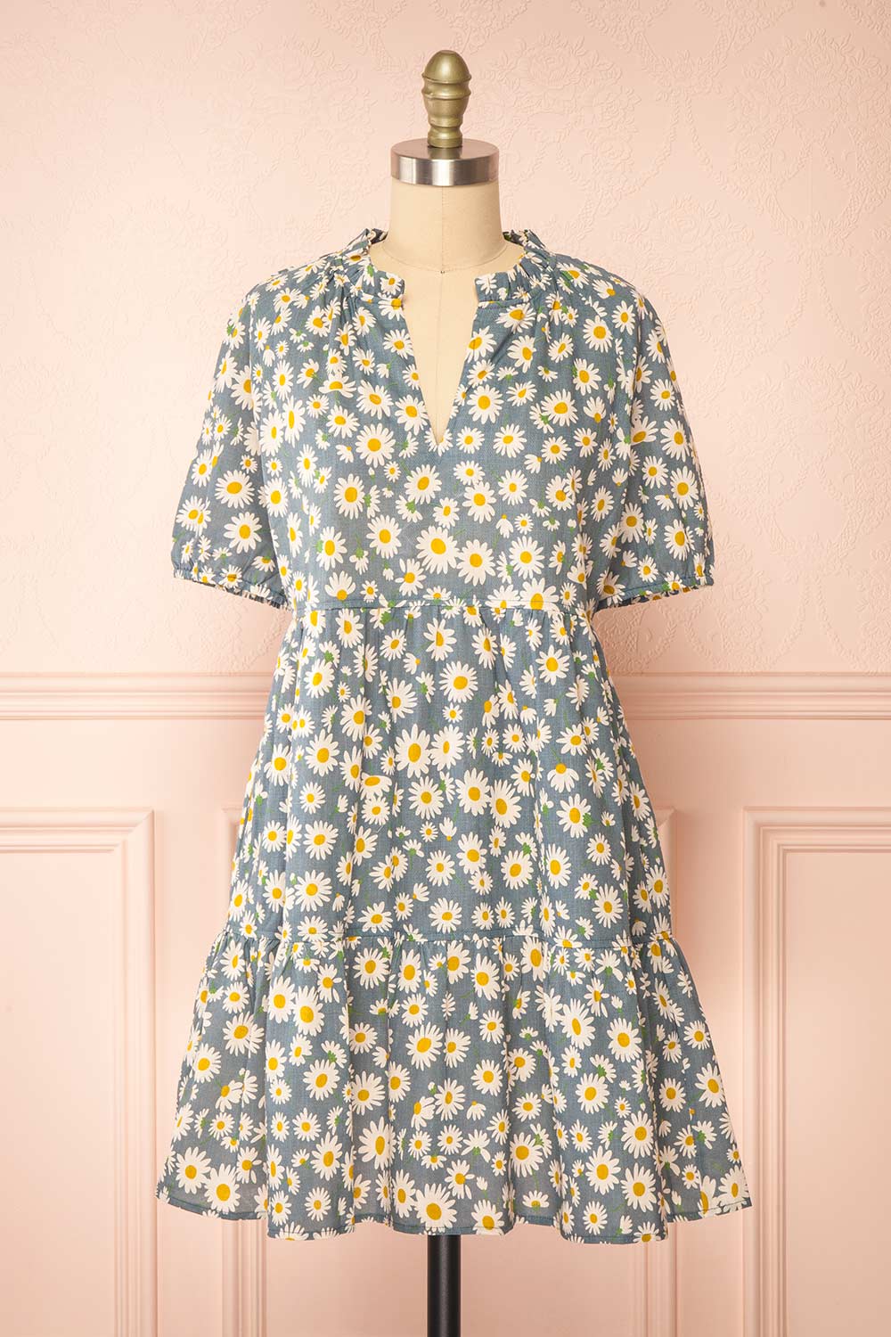 open lace back dress Yanina Oversized Short Floral Dress