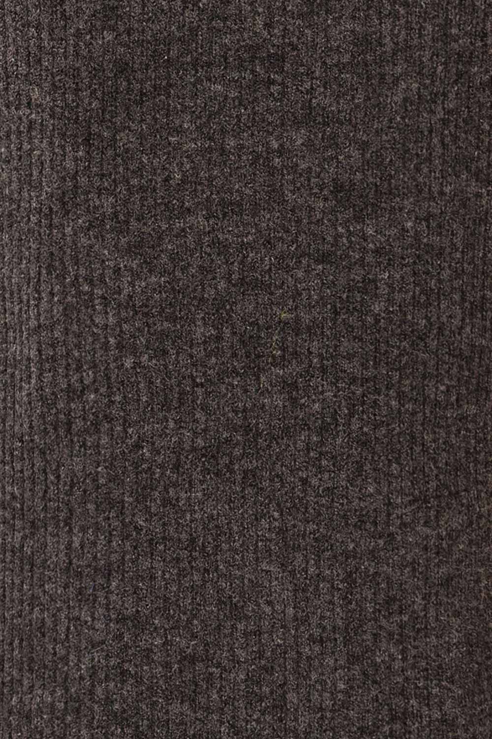 Yarrowford Grey Long Ribbed Knit Skirt | La petite garçonne fabric 