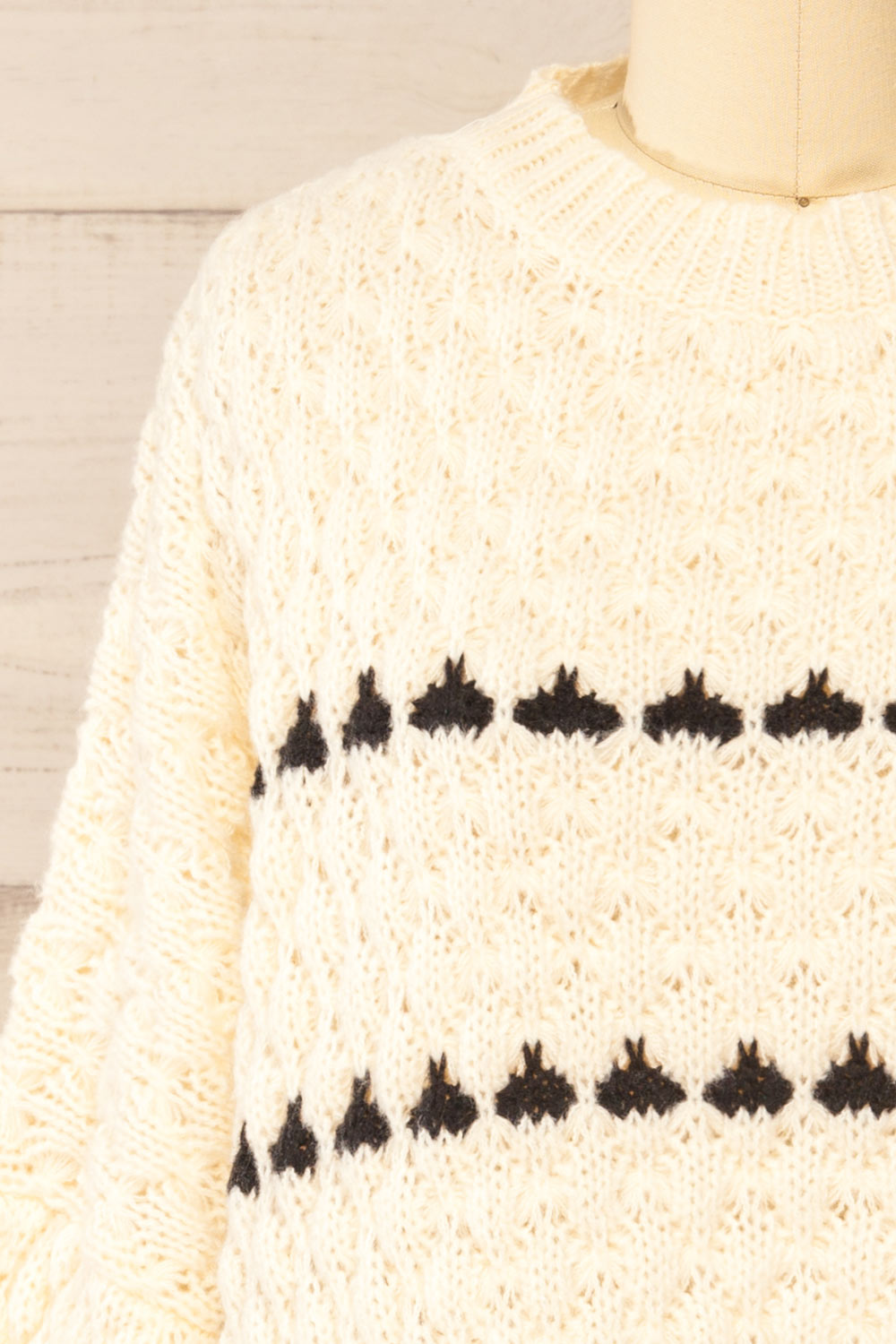 Zoar Ivory Overzised Knit Sweater | La petite garçonne fabric
