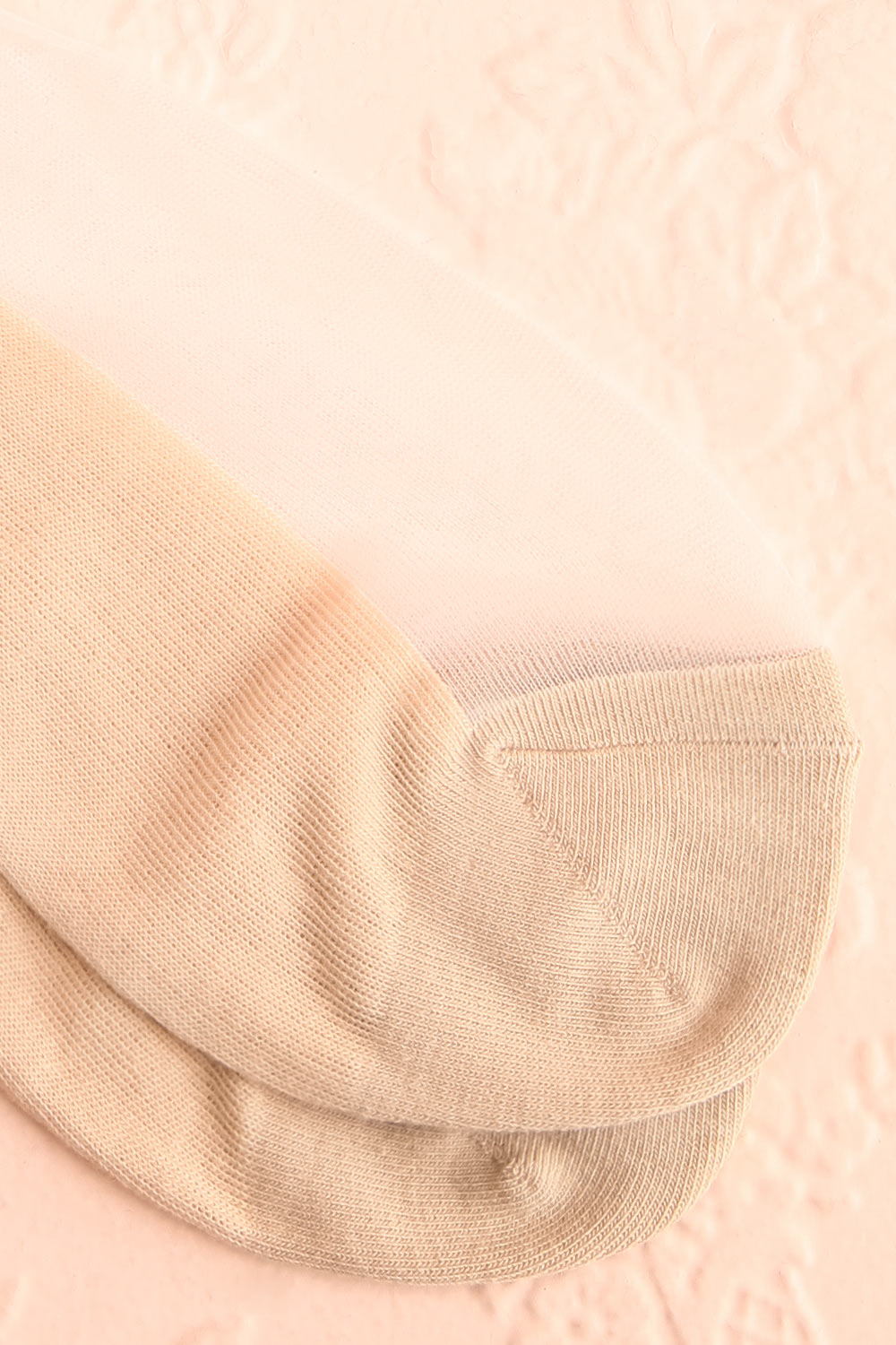 ZUWARAH BEIGE detail