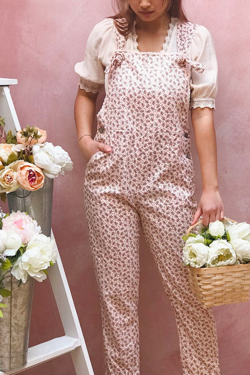 Lagoena | Salopette Fleurie à Jambe Droite