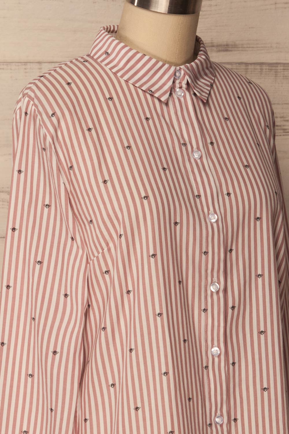 Abolens Lilac & White Shirt with Bees Pattern | La Petite Garçonne 4