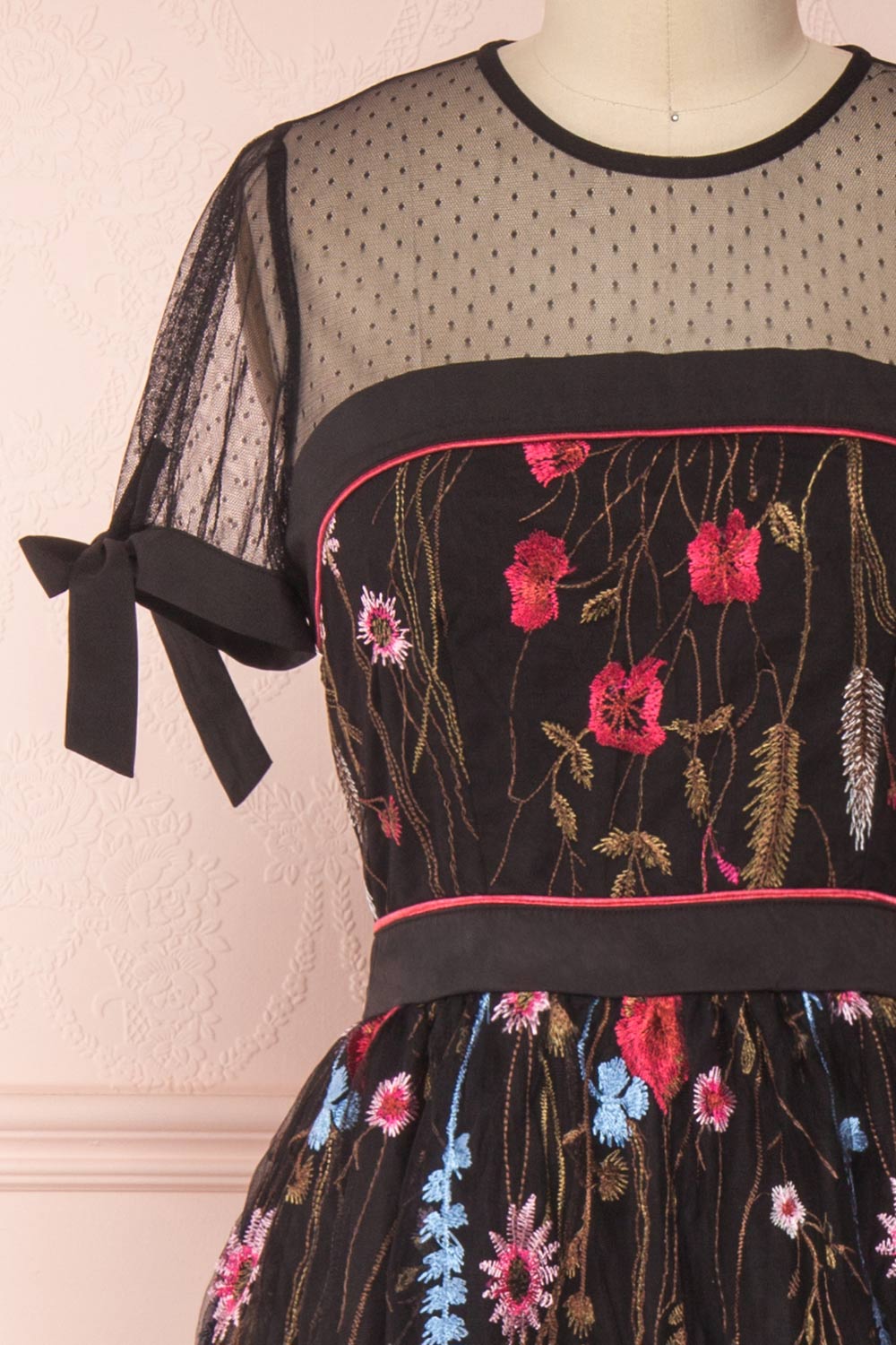 Absorn Black A-Line Maxi Dress w. Colorful Embroidery | Boutique 1861 7