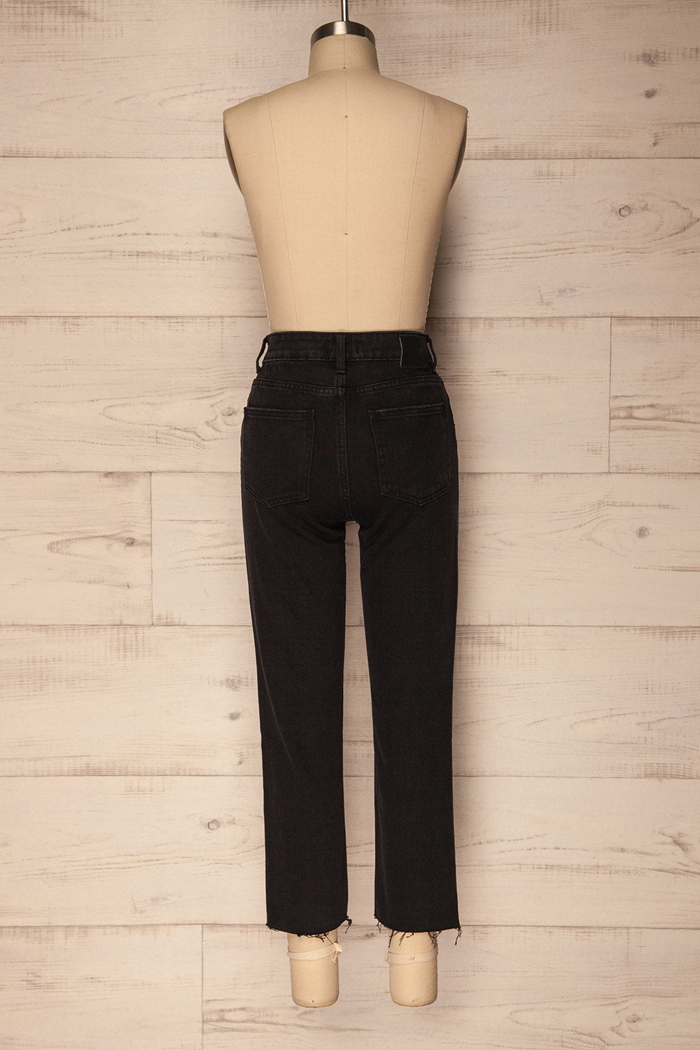 Acosse Black Cropped Straight Leg Jeans | La Petite Garçonne 5
