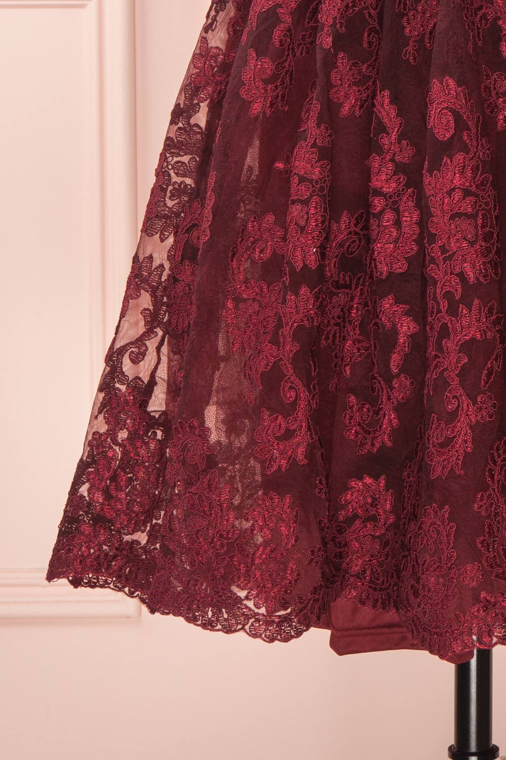 Agun Bourgogne | Burgundy Embroidered Dress