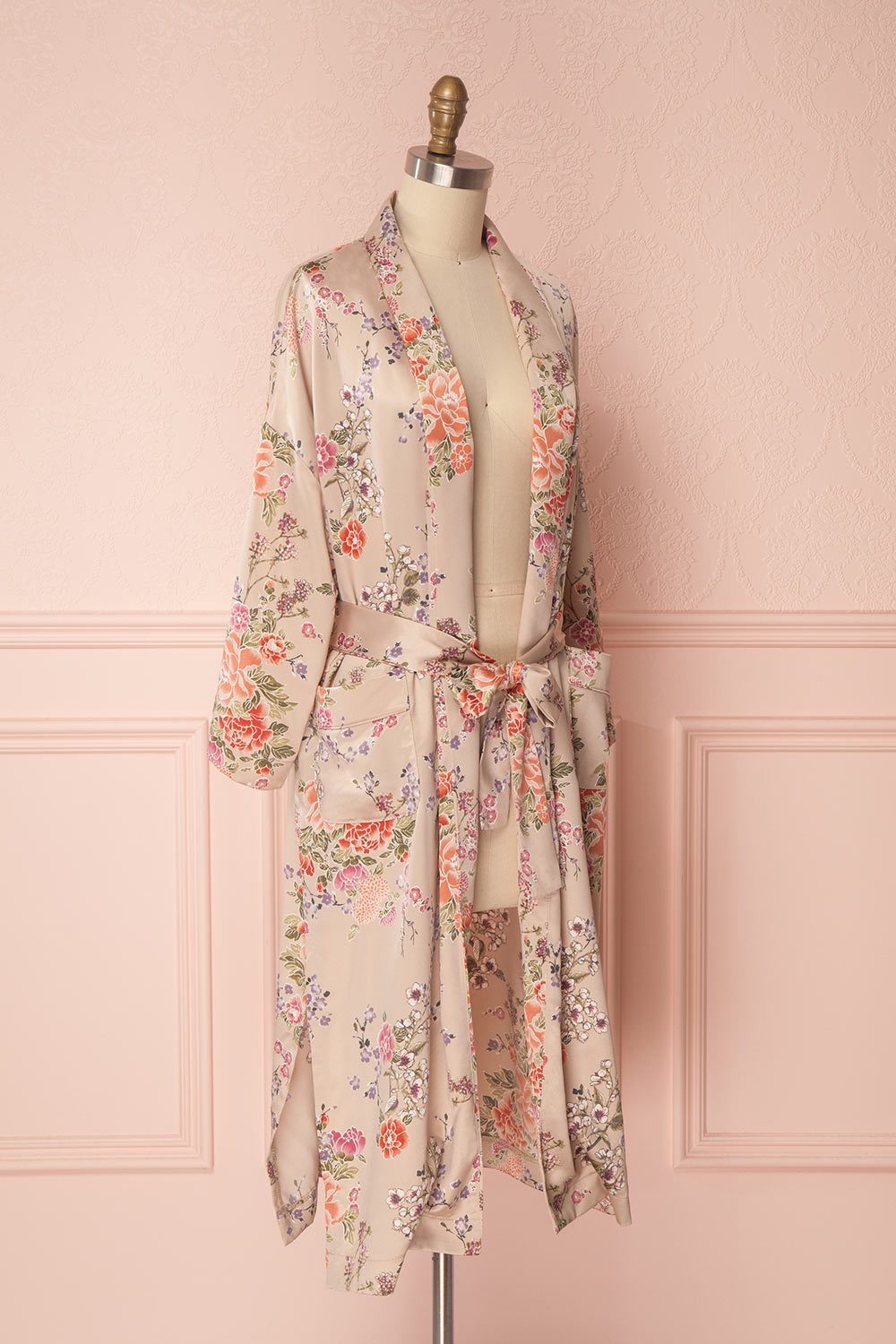 Akahi Petal Beige Silky Floral Belted Kimono | Boudoir 1861 4