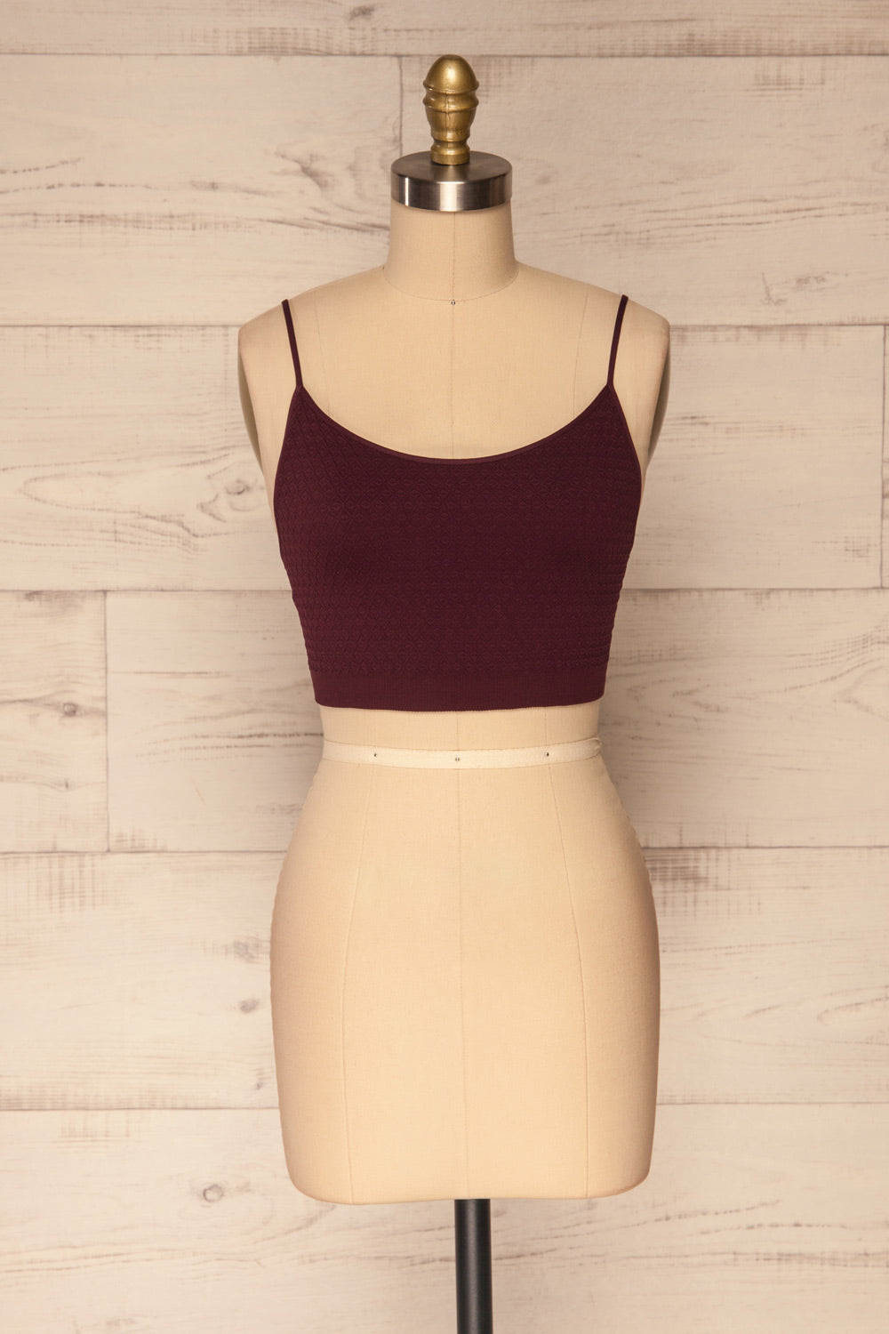 Anadia Burgundy Embossed Cropped Cami | La petite garçonne front view