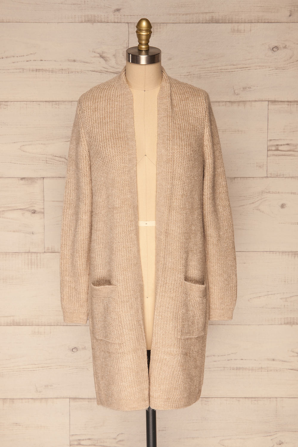 Arnhem Avoine Beige Knit Cardigan w/ Pockets | La Petite Garçonne front view