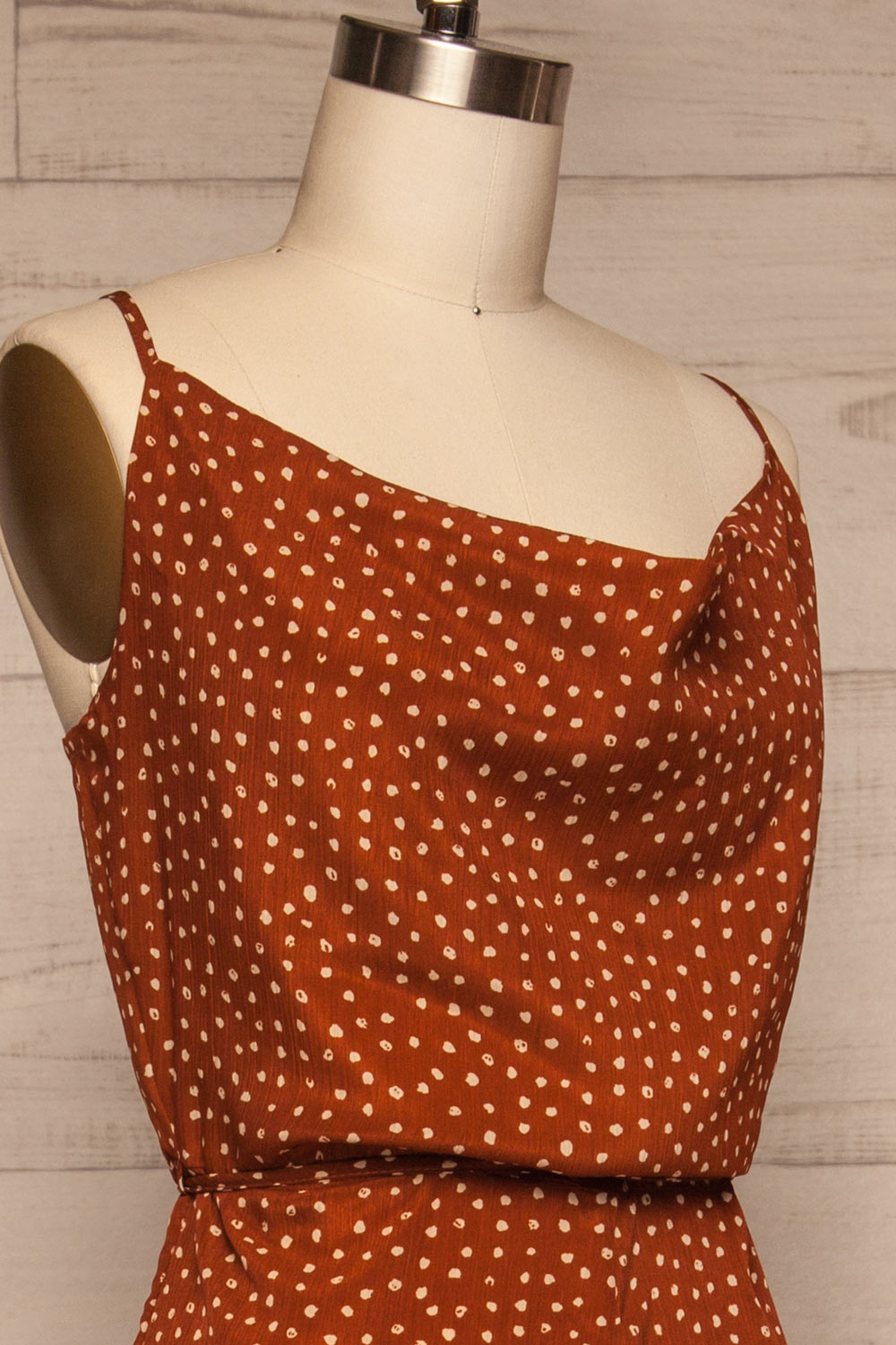 Berriedale Brown Jumpsuit | Combinaison | La Petite Garçonne side close-up