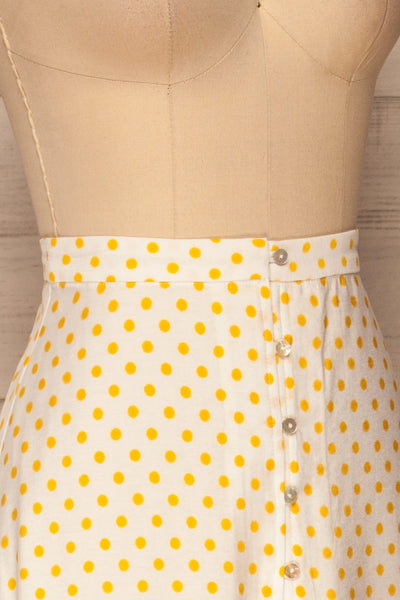 Bratsk White Buttoned Skirt w/ Polka Dots | La petite garçonne side close-up