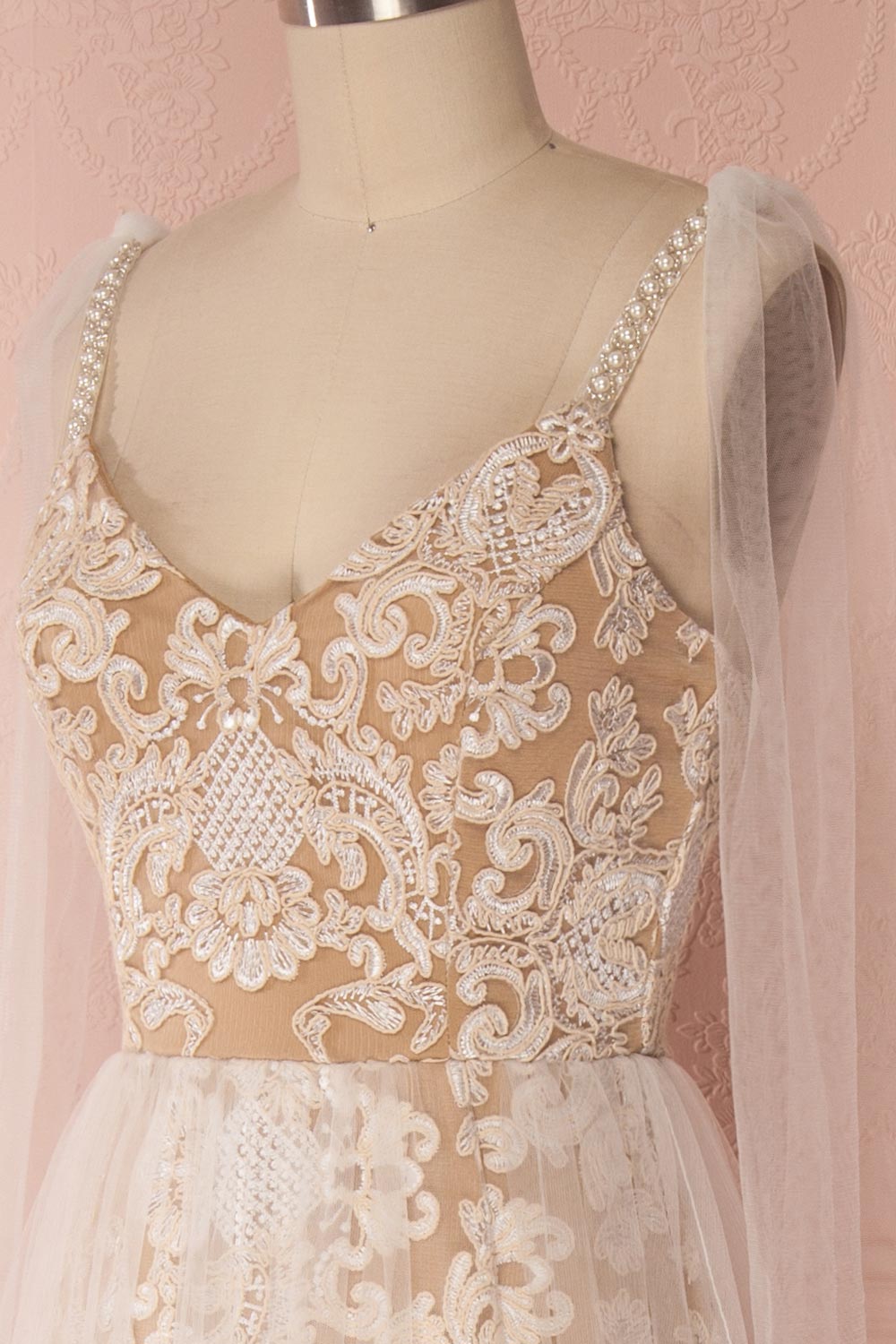 Brina | Robe de Mariée en Dentelle Brodée