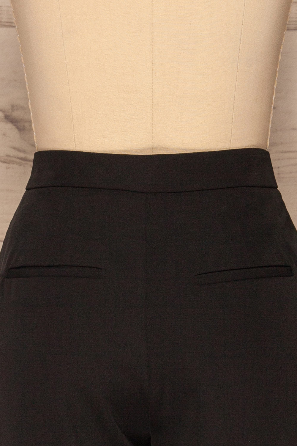 Brzeziny Black Dress Pants back close up | La petite garçonne