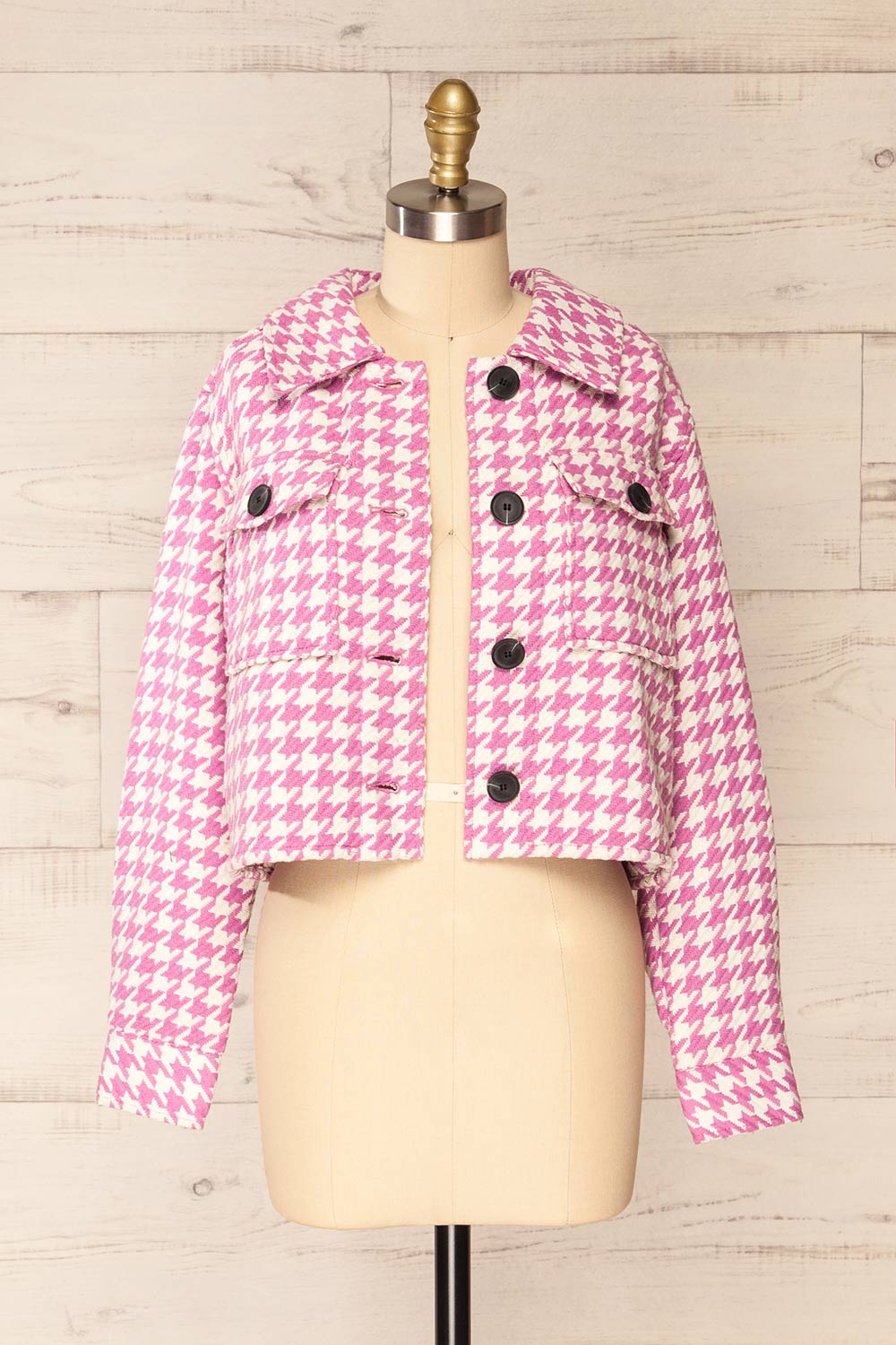 Caltagirone Cropped Pink Houndstooth Shacket | La petite garçonne open view