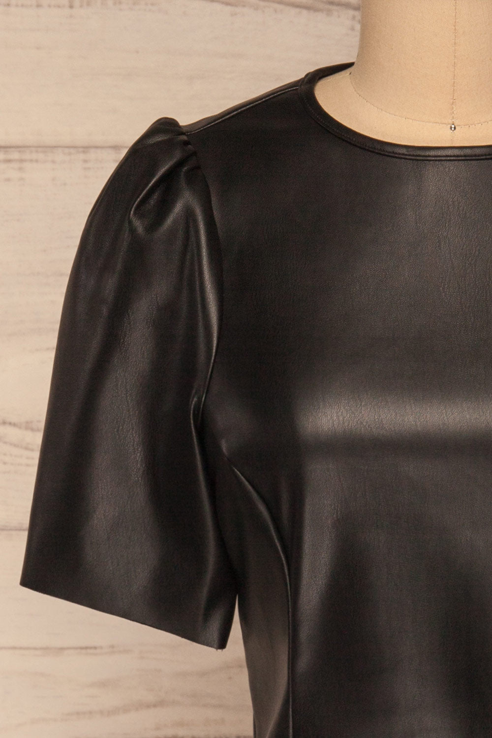 Caluguro Black Faux-Leather Top | La petite garçonne front close-up