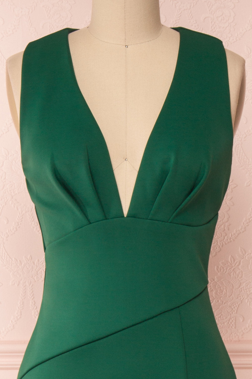 Camila Verte Mermaid Gown | Boudoir 1861 front close-up