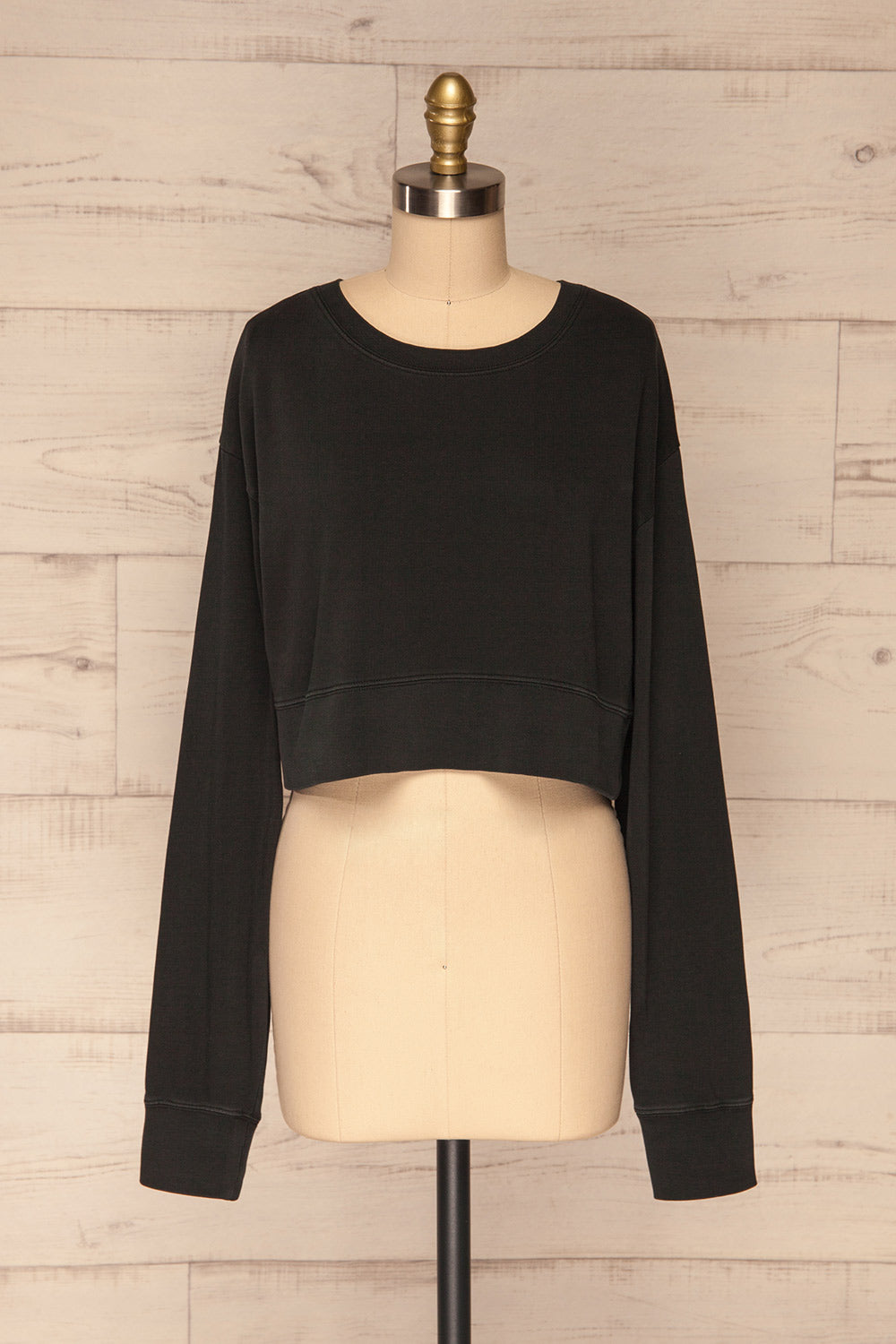 Cangil Black Long Sleeved Crop Top | FRONT VIEW | La Petite Garçonne