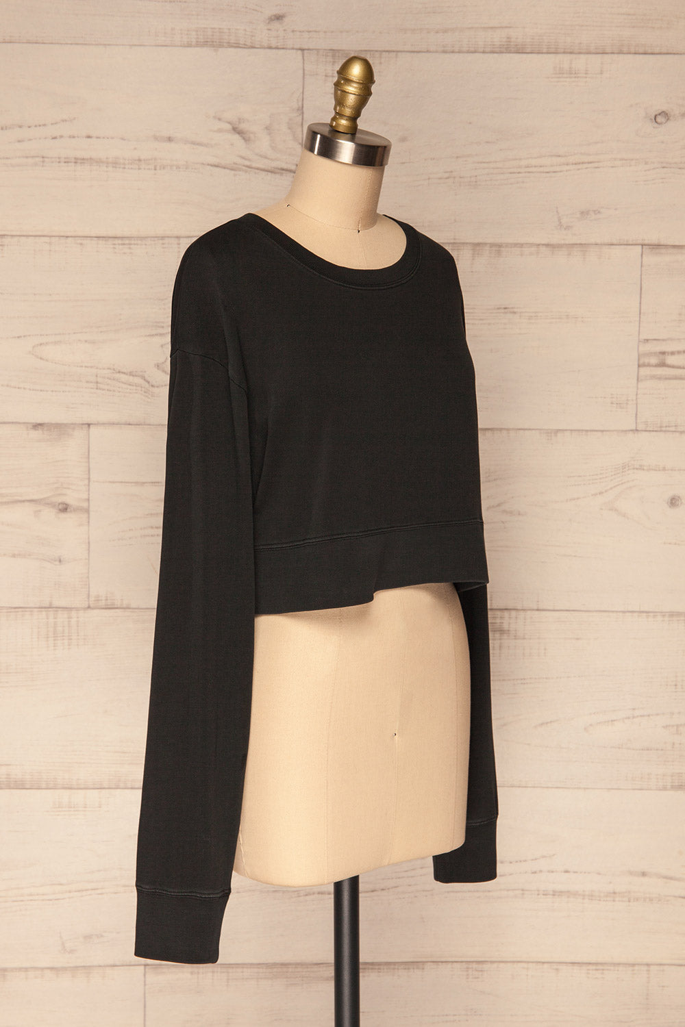 Cangil Black Long Sleeved Crop Top | SIDE VIEW | La Petite Garçonne