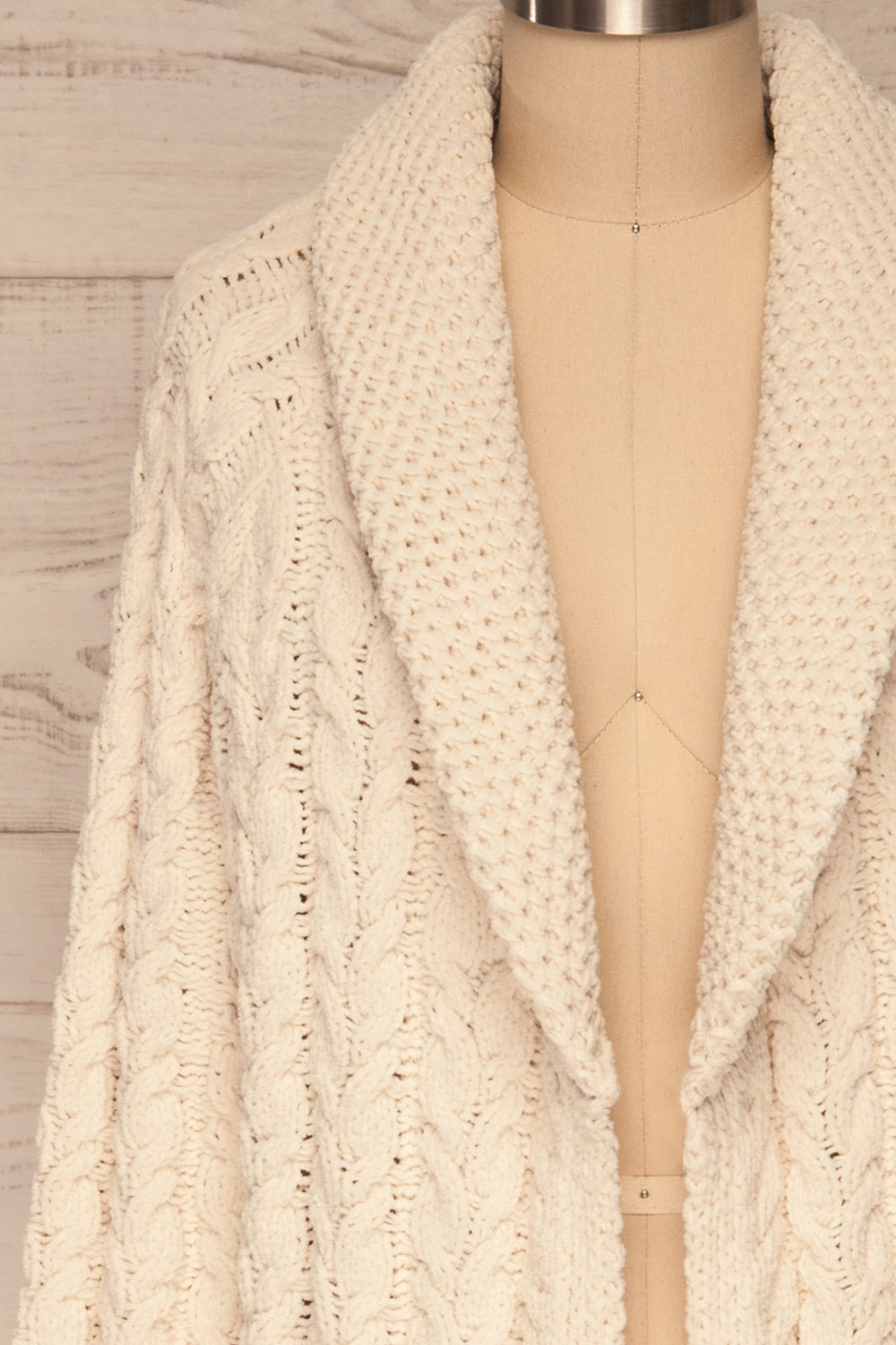Cangonama Cream Chenille Cardigan | Veste | La Petite Garçonne front close-up