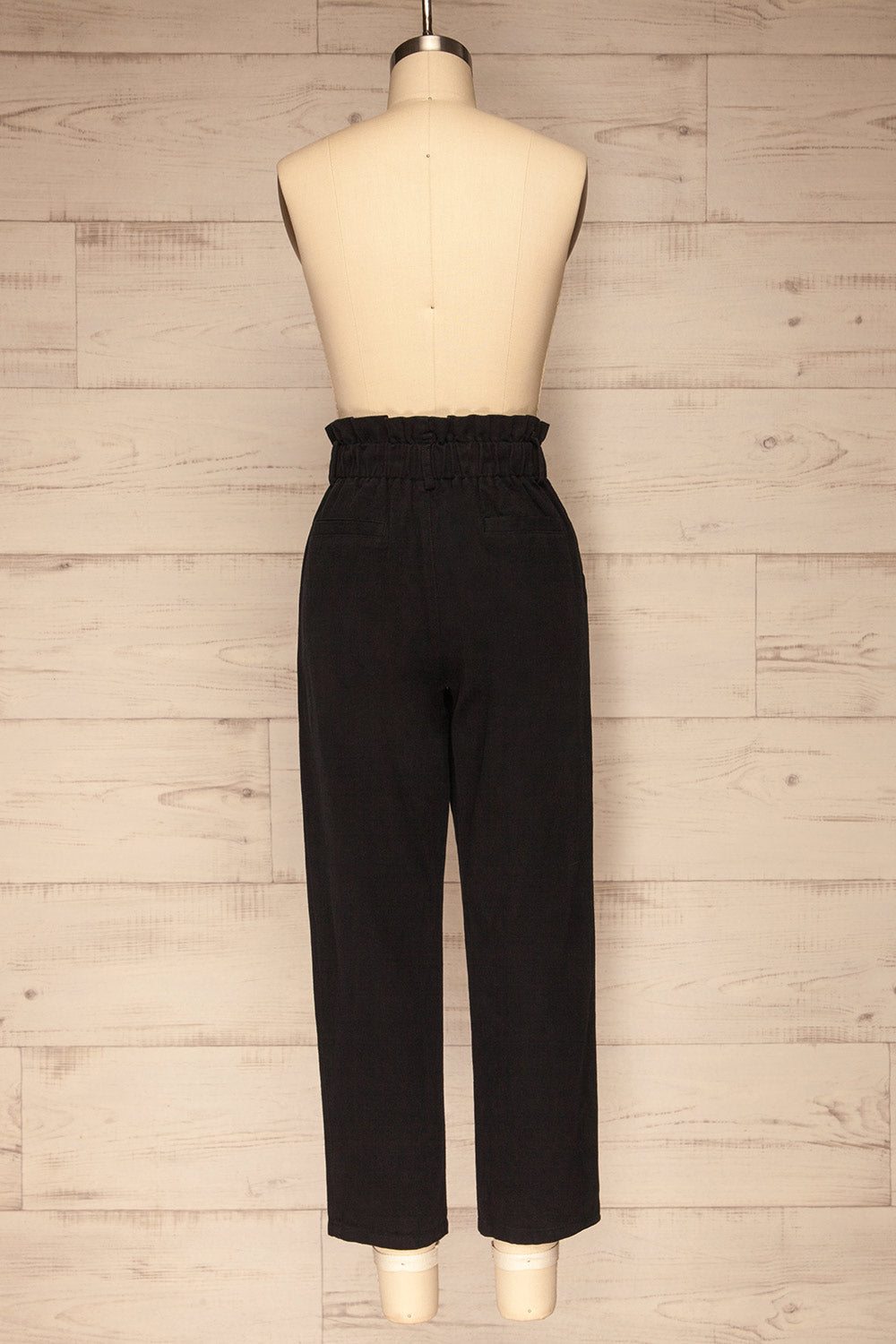 Capone Black High-Waisted Cropped Pants | La petite garçonne back view
