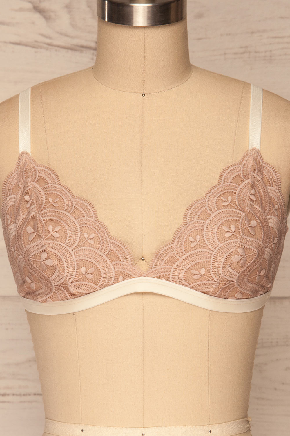 Cauquil Champagne Pink Lace Bralette front close up | La petite garçonne