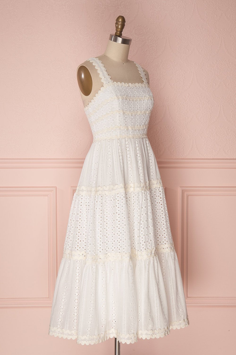 Chikma White | Lace Dress