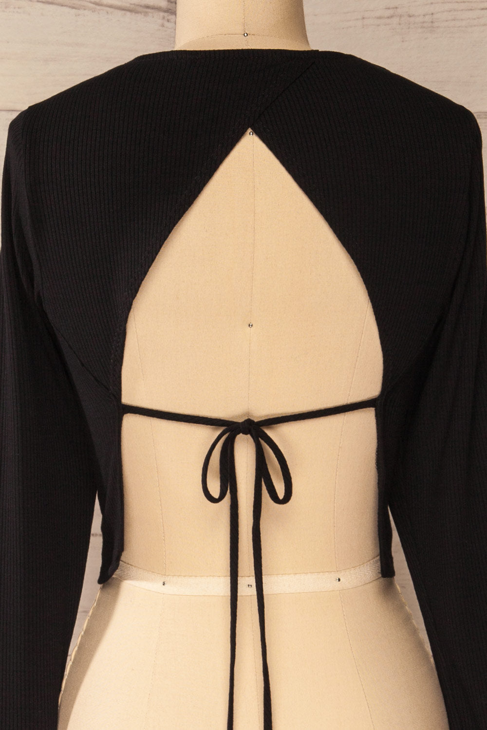 Clingen Black Ribbed Crop Top | La petite garçonne back close-up