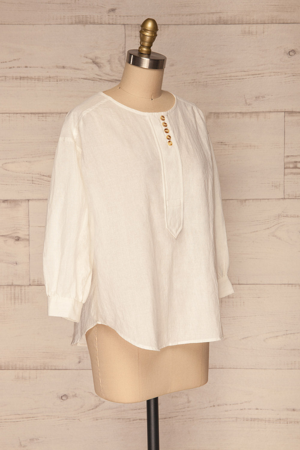 Cobh Off White Linen Oversize Top | La petite garçonne side view