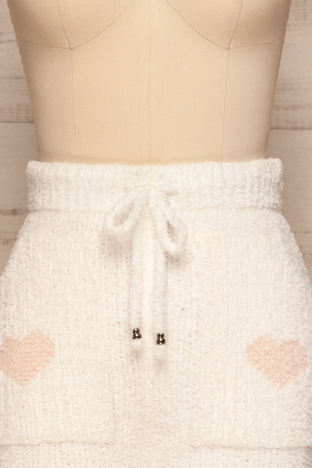 Craiova White Hearted Fuzzy Pants | La petite garçonne front close up