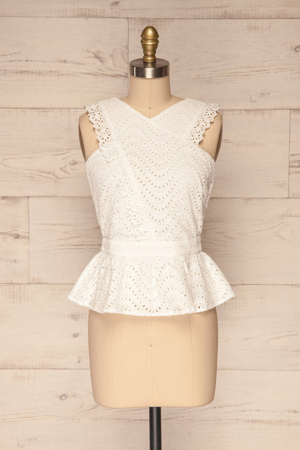 Devijka White Embroidered Lace Peplum Top | La petite garçonne
